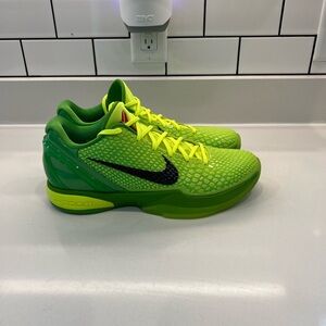 Nike Kobe 6 grinch